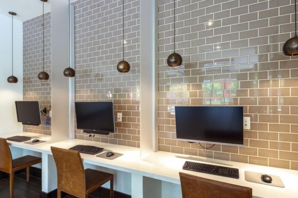 U4 Penthouse Downtown Houston Leilighet Eksteriør bilde